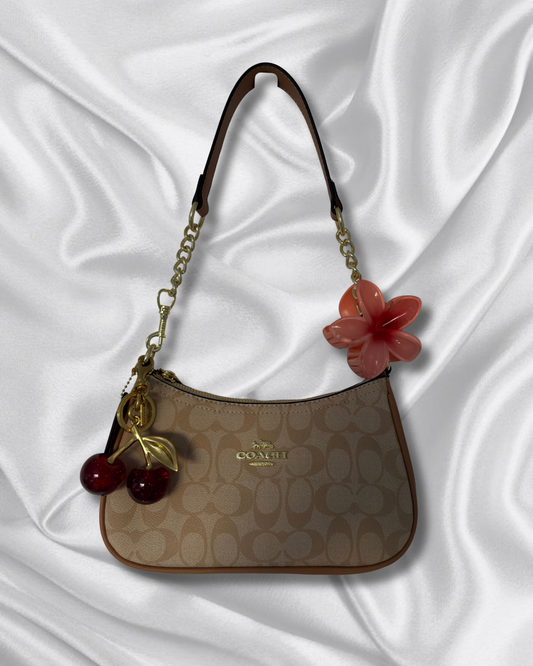 Beige purse